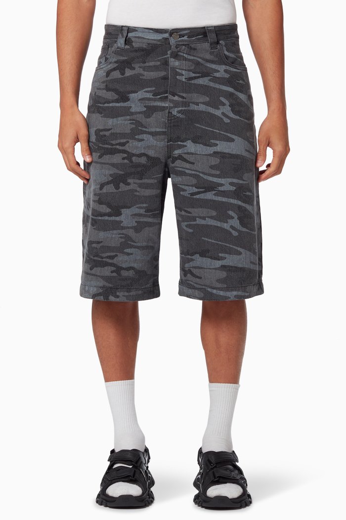 

Skater Shorts in Washed Camo Overprinted Denim, Grey