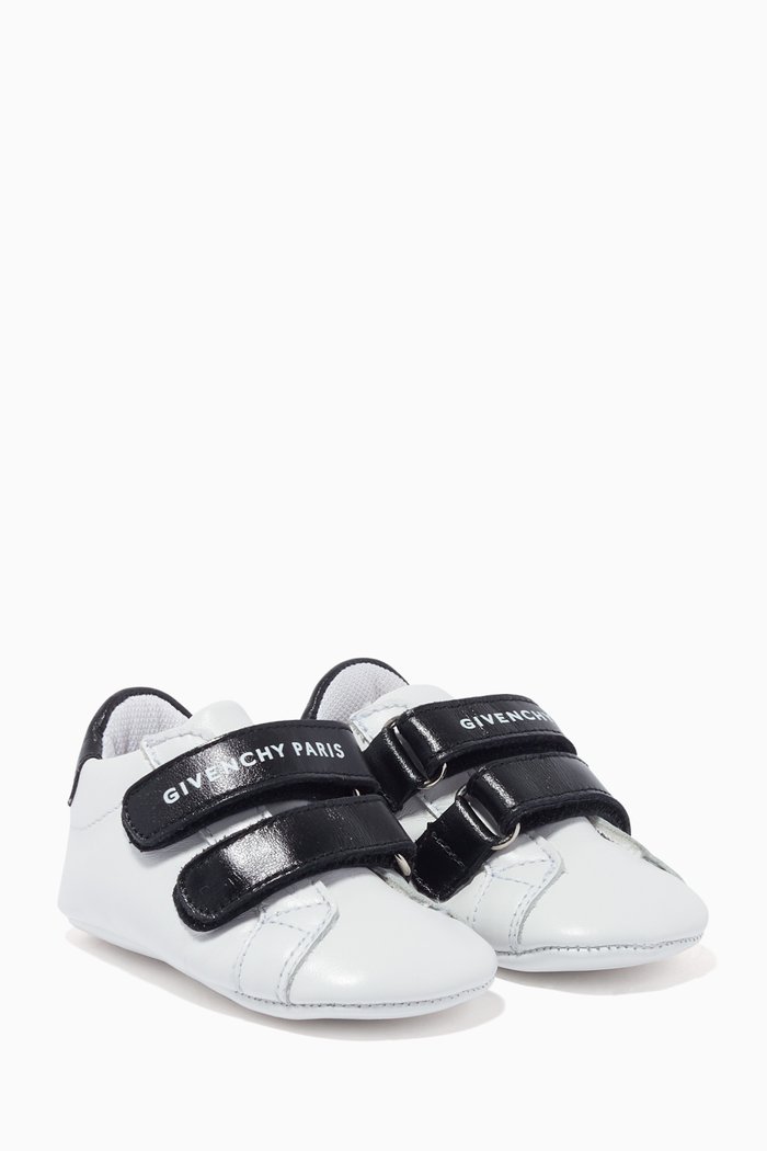 

Logo Velcro Strap Leather Shoes, White