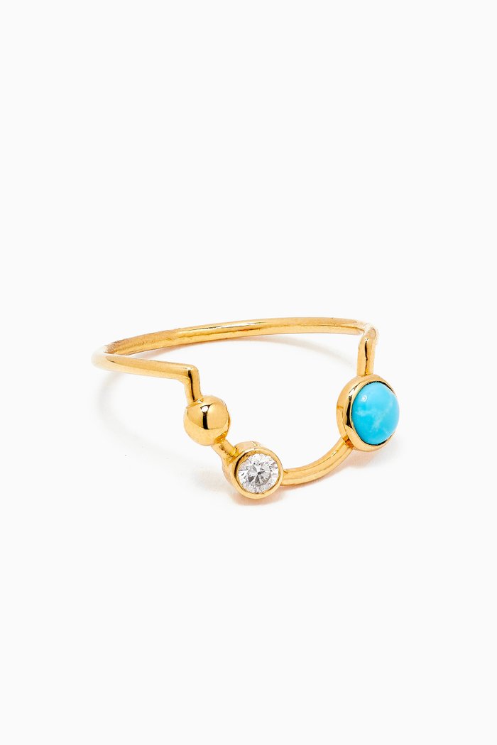 

Falak Half Moon Ring in 18kt Yellow Gold