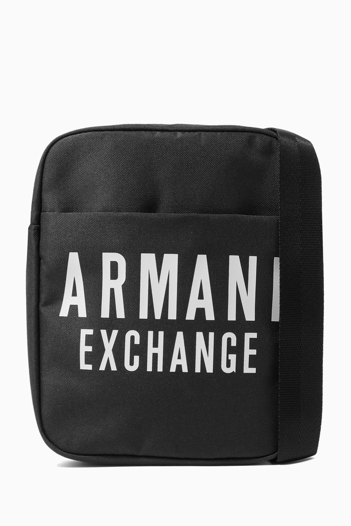 

Logo Shoulder Bag in Nylon, Black