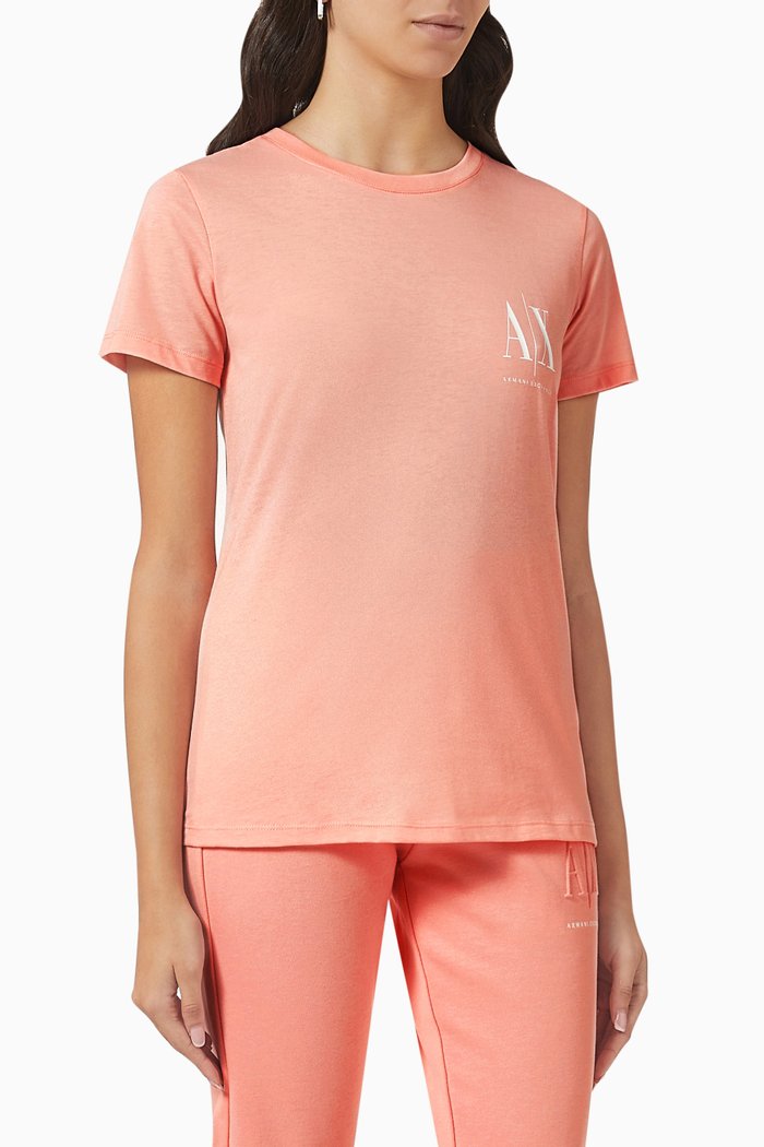 

Icon AX Logo T-shirt in Jersey, Pink