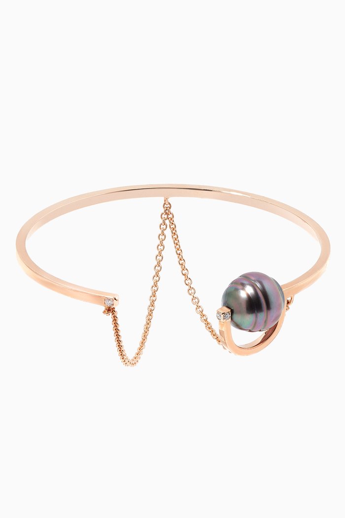 

Entrelace Pearl Bangle with Diamonds in 18kt Rose Gold