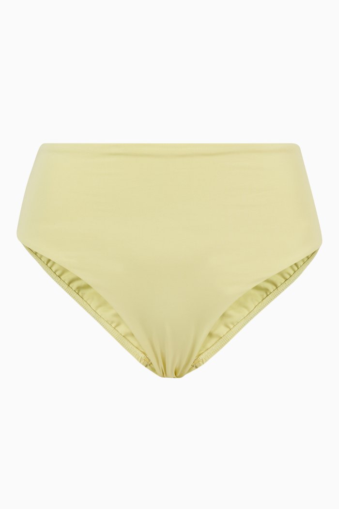 

Tatiana Bikini Bottom, Neutral