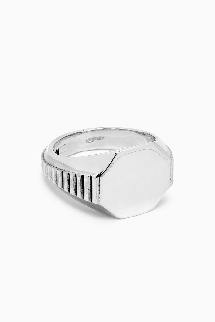 

Ribbed Band Ring in Sterling Silver