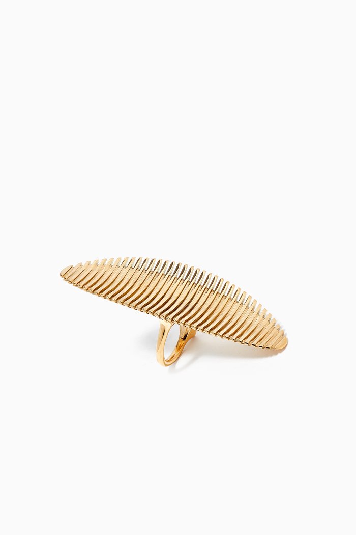 

Lamellae Long Ring 1623 in 18kt Yellow Gold