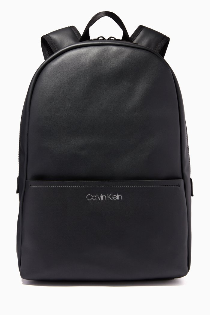 

Round Logo Backpack in Faux Leather, Black