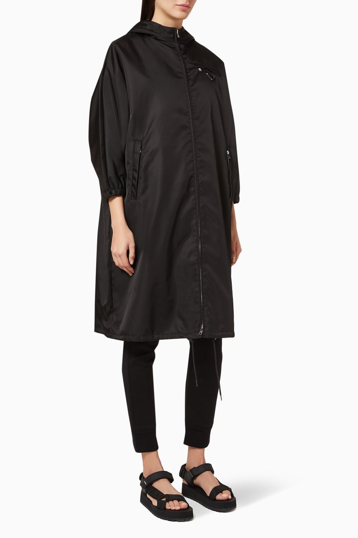 

Triangle Logo Recycled Nylon Raincoat, Black