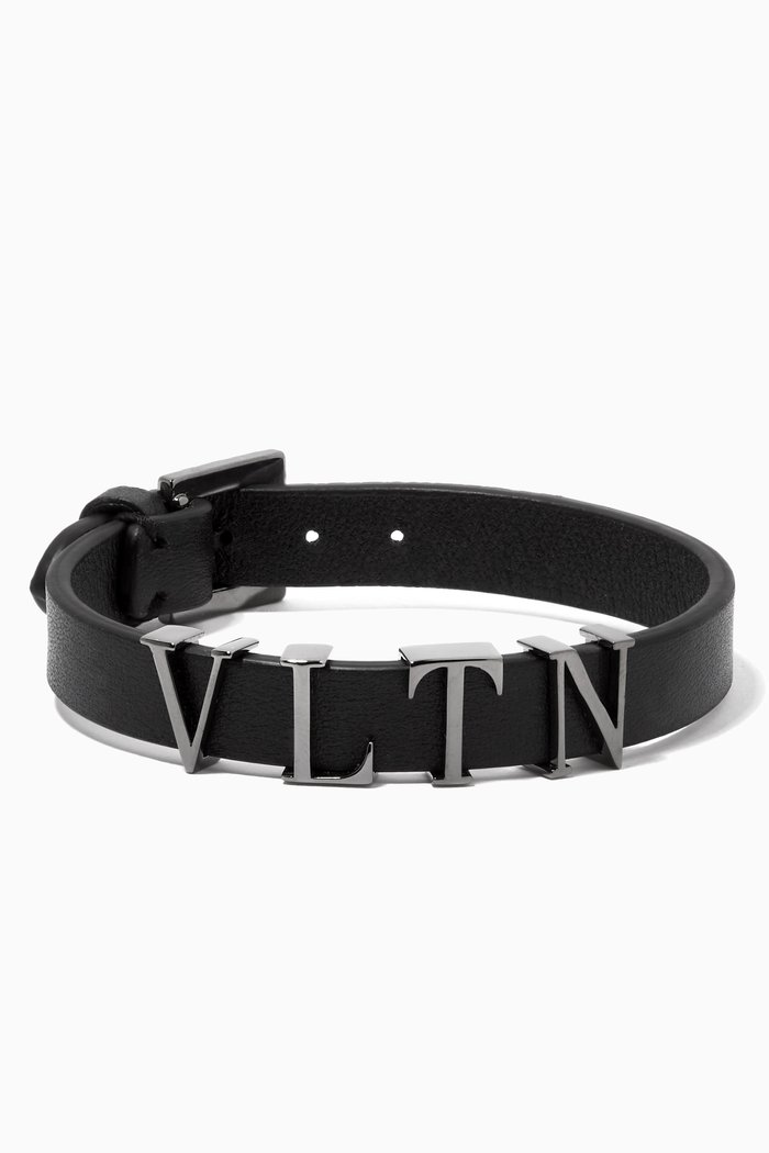 Valentino Garavani VLTN Bracelet in Leather, Black