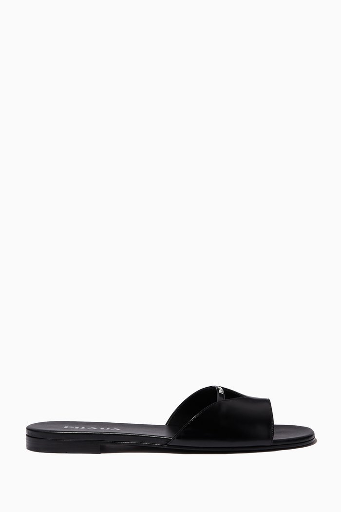 

Triangle Cut-Out Slides in Smooth Leather, Black