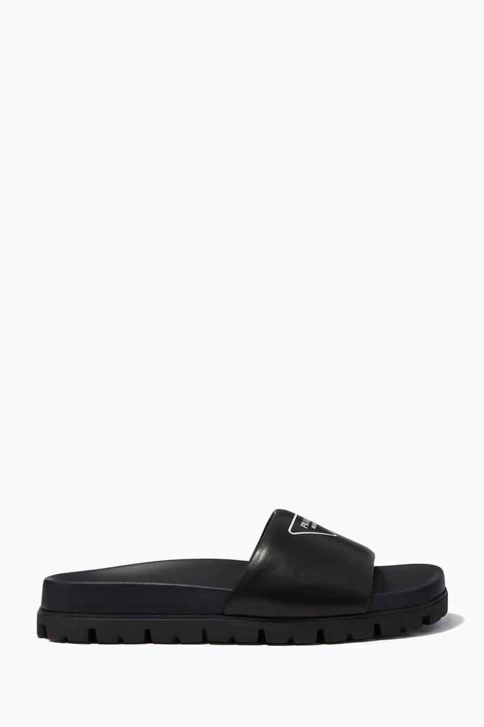 

Logo Slides in Smooth Nappa, Black
