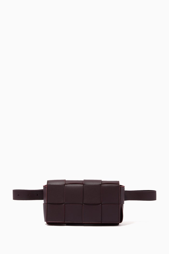 The Belt Cassette Bag in Nappa, Purple