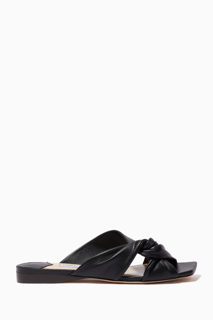 Narisa Flats in Nappa, Black