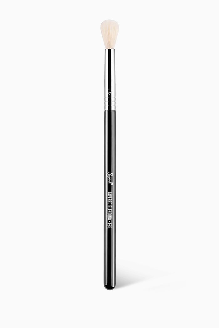 

E35 Tapered Blending Brush, Colourless