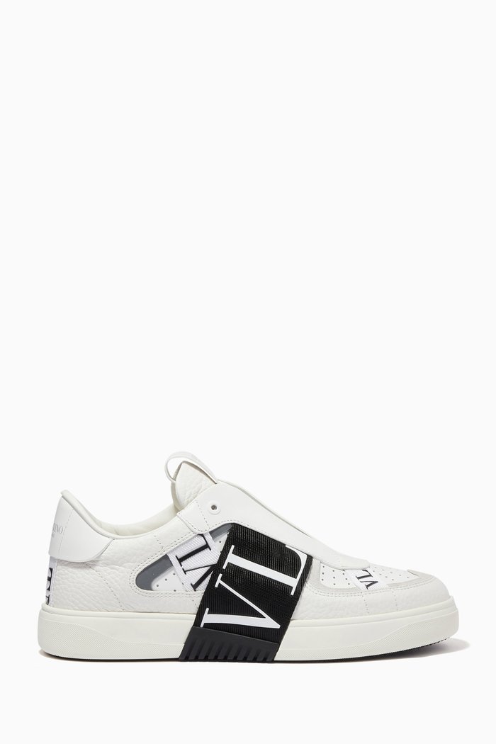 

Valentino Garavani VL7N Sneakers in Calfskin, White