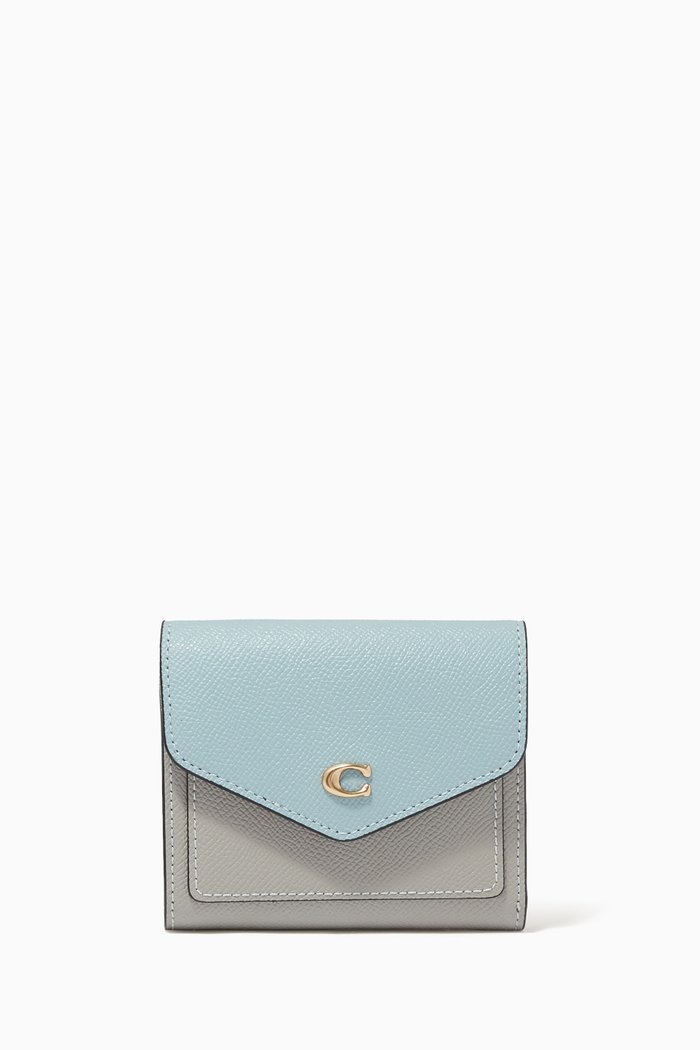 

Small Wyn Wallet in Crossgrain Leather, Grey