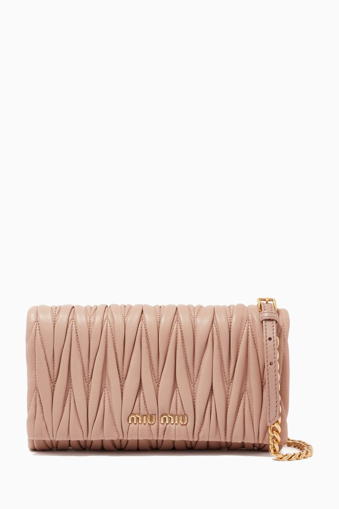 

Shoulder Bag in Matelassé Leather, Pink