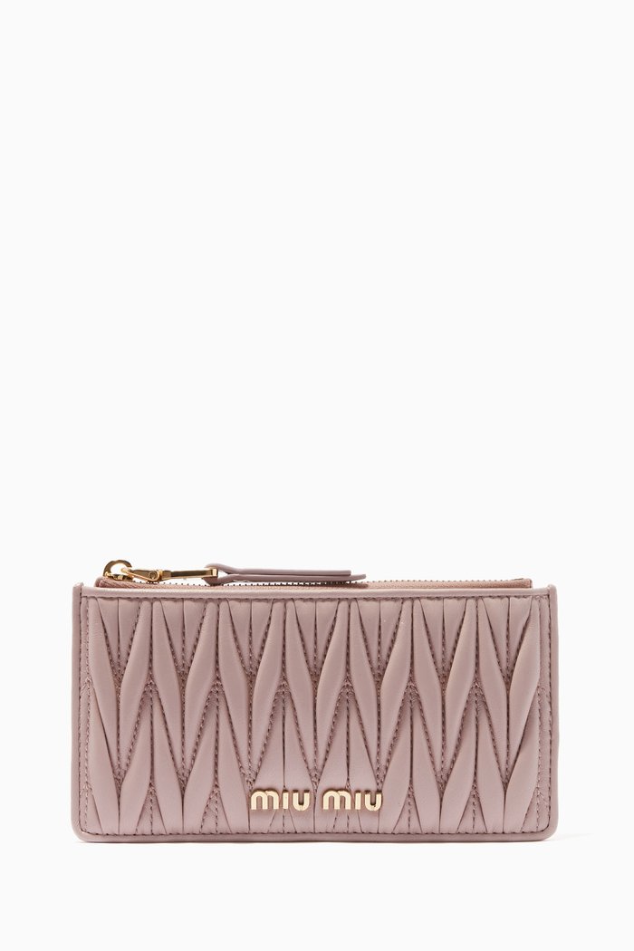 

Zipped Wallet in Matelassé Nappa Leather, Pink