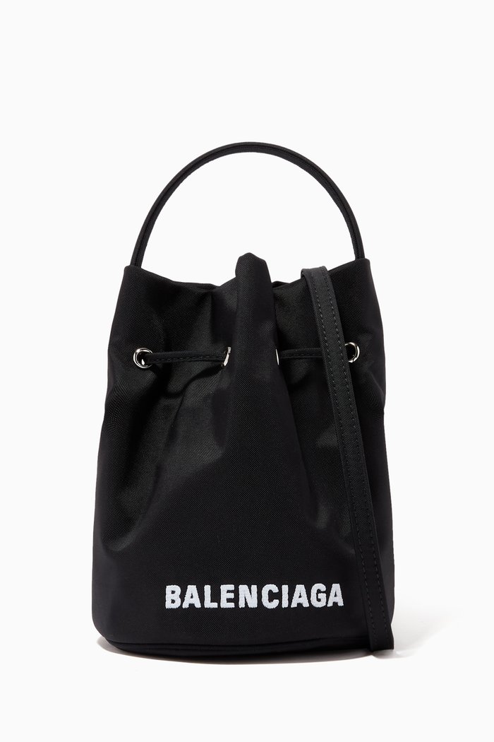 

Wheel Drawstring Bucket Bag in Recycled Sport Nylon, Black