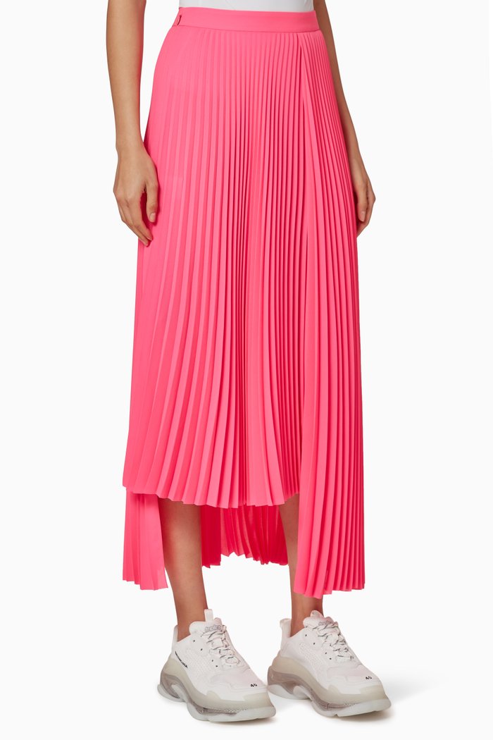 

Asymmetric Pleated Skirt in Light Technical Crêpe, Pink