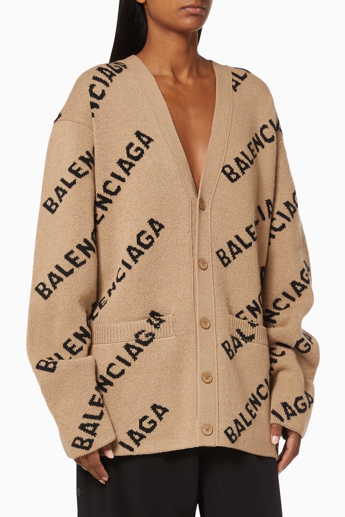 

Logo Jacquard Cardigan in Wool, Neutral