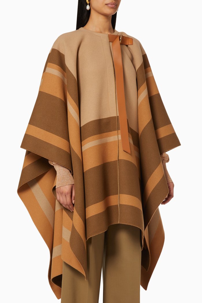 

Blanket Coat in Graphic Wool, Neutral