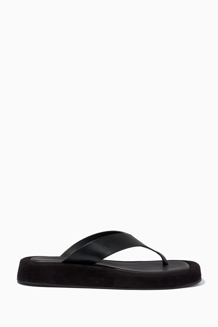 

Ginza Thong Sandals in Calf Leather, Black