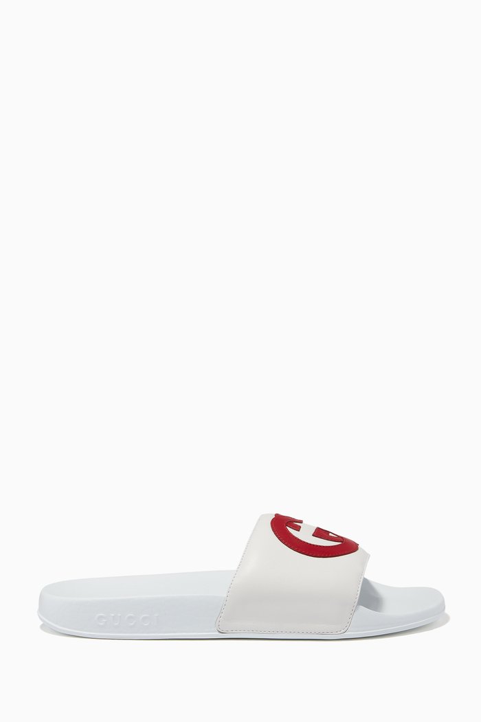 

Pursuit Interlocking G Slides in Leather, White