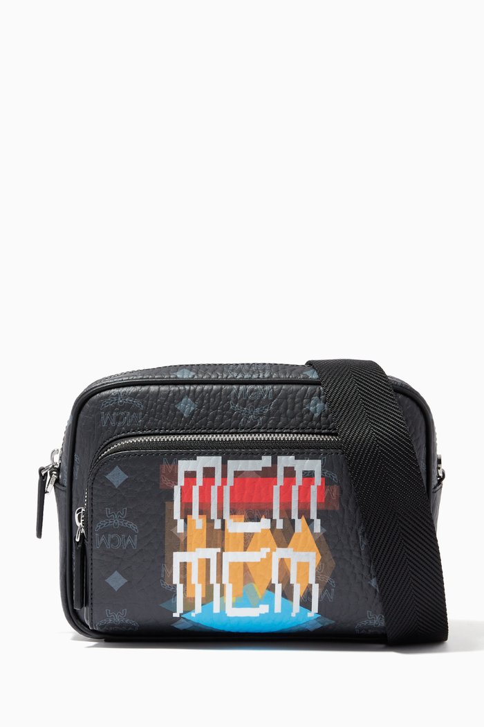 

Small Klassik Crossbody Bag in Geo Graffiti Visetos, Black