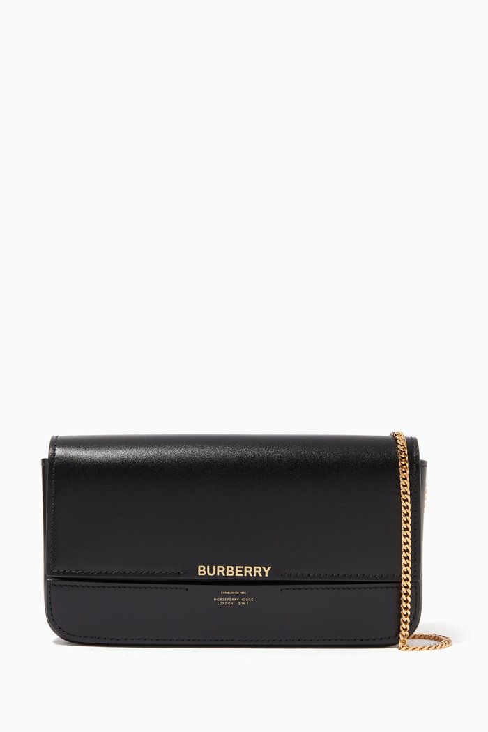 

Wallet with Detachable Chain Strap in Leather, Black