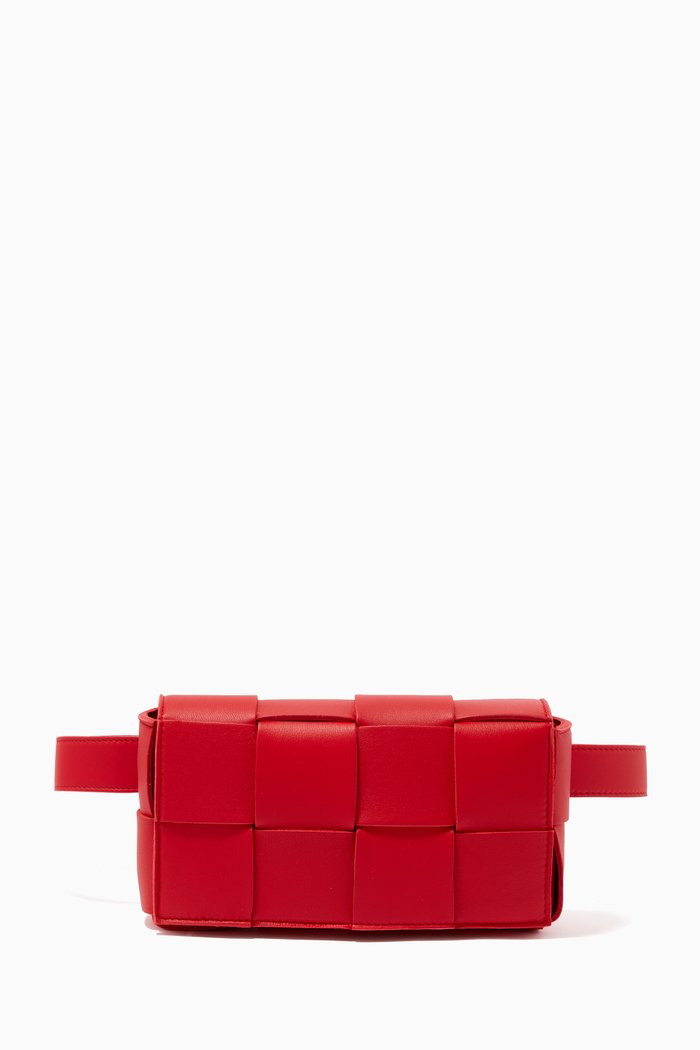 

The Belt Cassette Bag in Nappa, Red