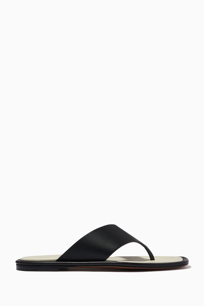 

Lanke Flip-Flop Sandals in Leather, Black