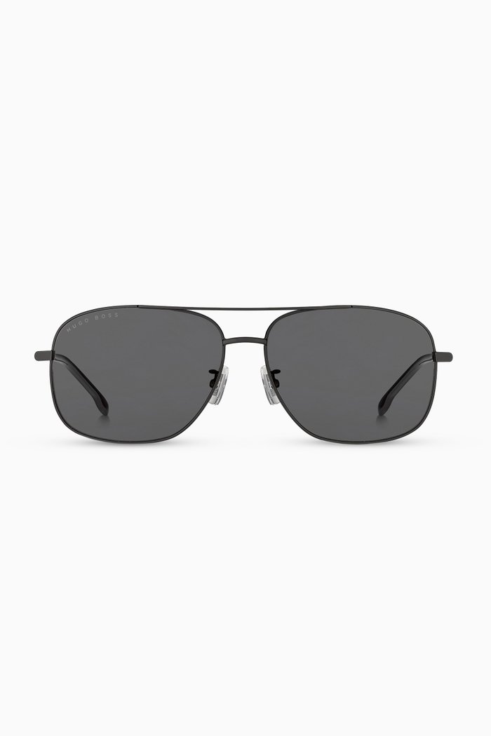 

Aviator Sunglasses in Titanium, Black