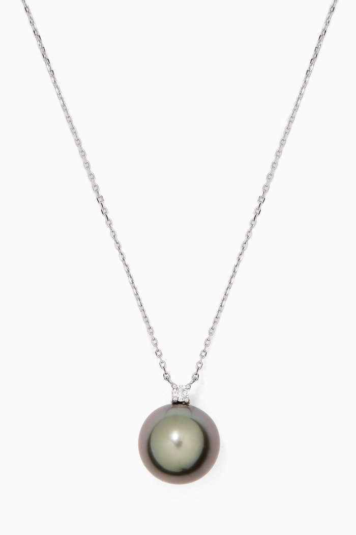 

Pearl Pendant with Diamond in 18kt White Gold, Silver