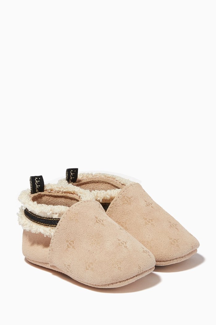 

Ethnic Graphic Print Shoes in Leather, Gold