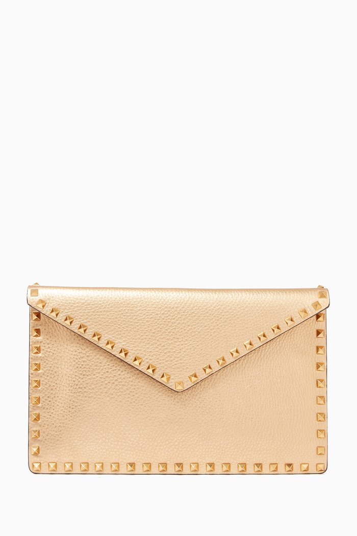 Valentino Garavani Rockstud Pouch in Metallic Grainy Calfskin, Gold