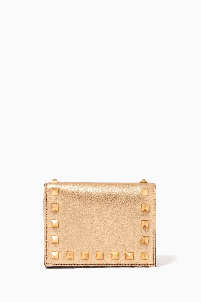 Valentino Garavani Rockstud Wallet in Metallic Leather, Gold