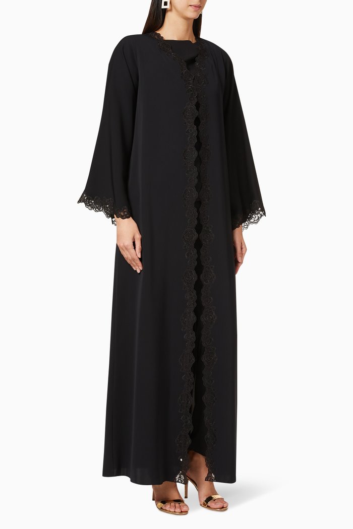 

Camellia Embroidery Abaya, Black