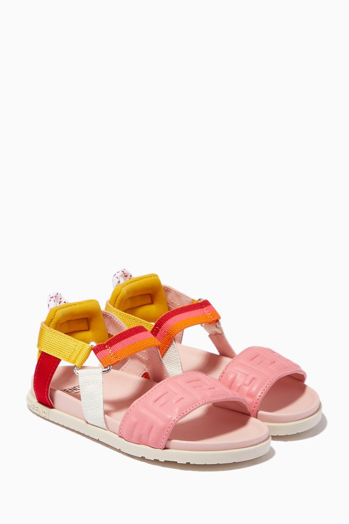

Monogram Sandals in Leather, Pink