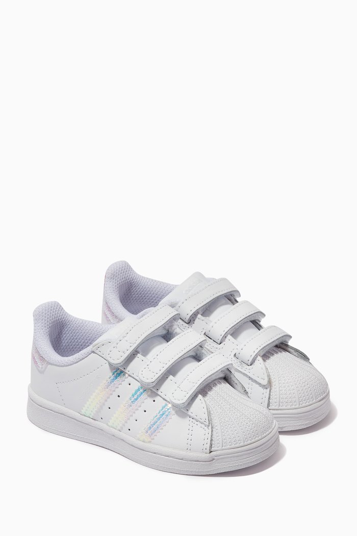 

Superstar Sneakers in Leather, White