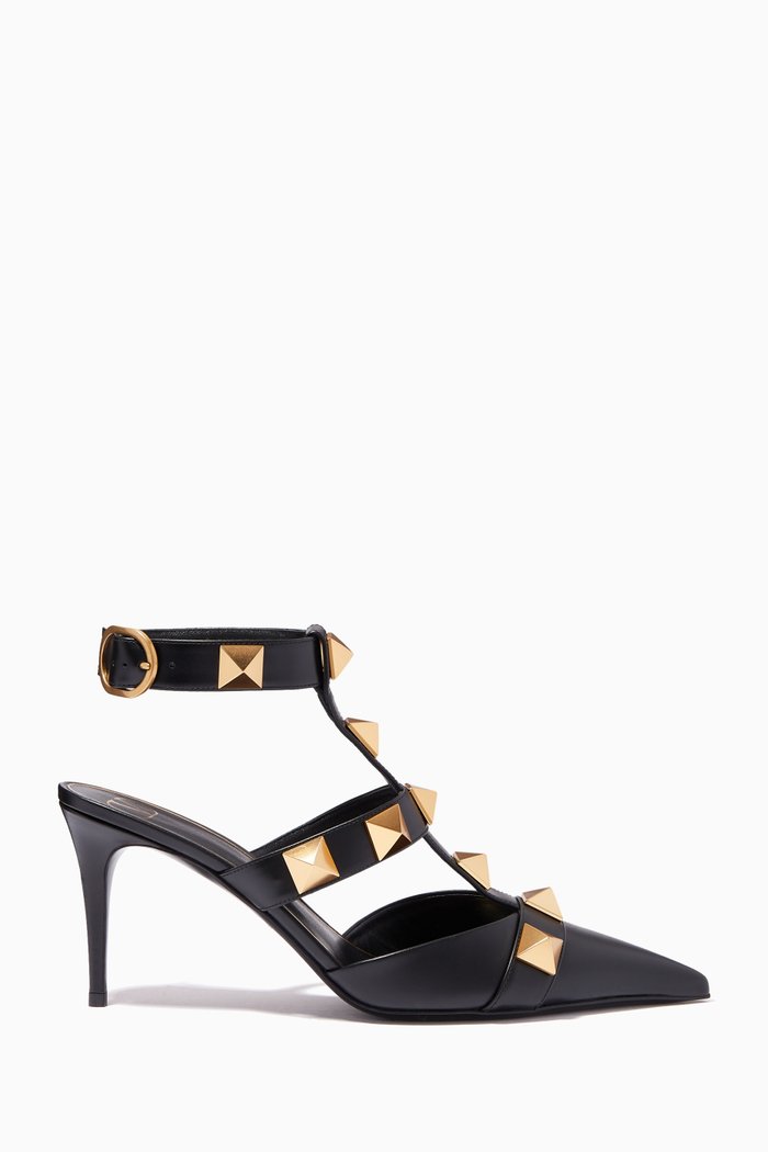 

Valentino Garavani Roman Stud Pumps in Calfskin, Black