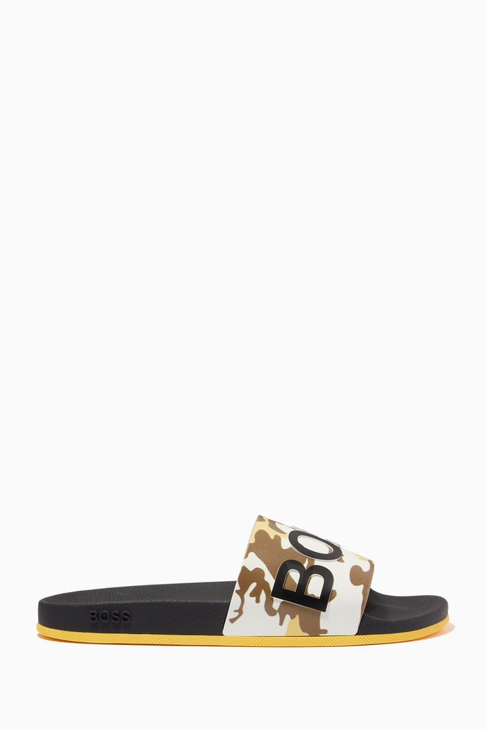 

Logo Camo Slide Sandals in Rubber, Yellow