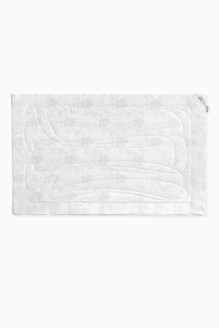 

Harmonia Duvet, Kapok & Silk, 290 x 240cm, White