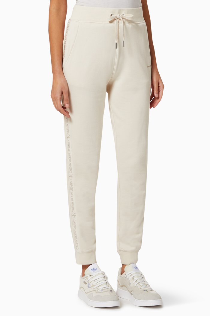 

Logo Trim Joggers in Organic Cotton, White