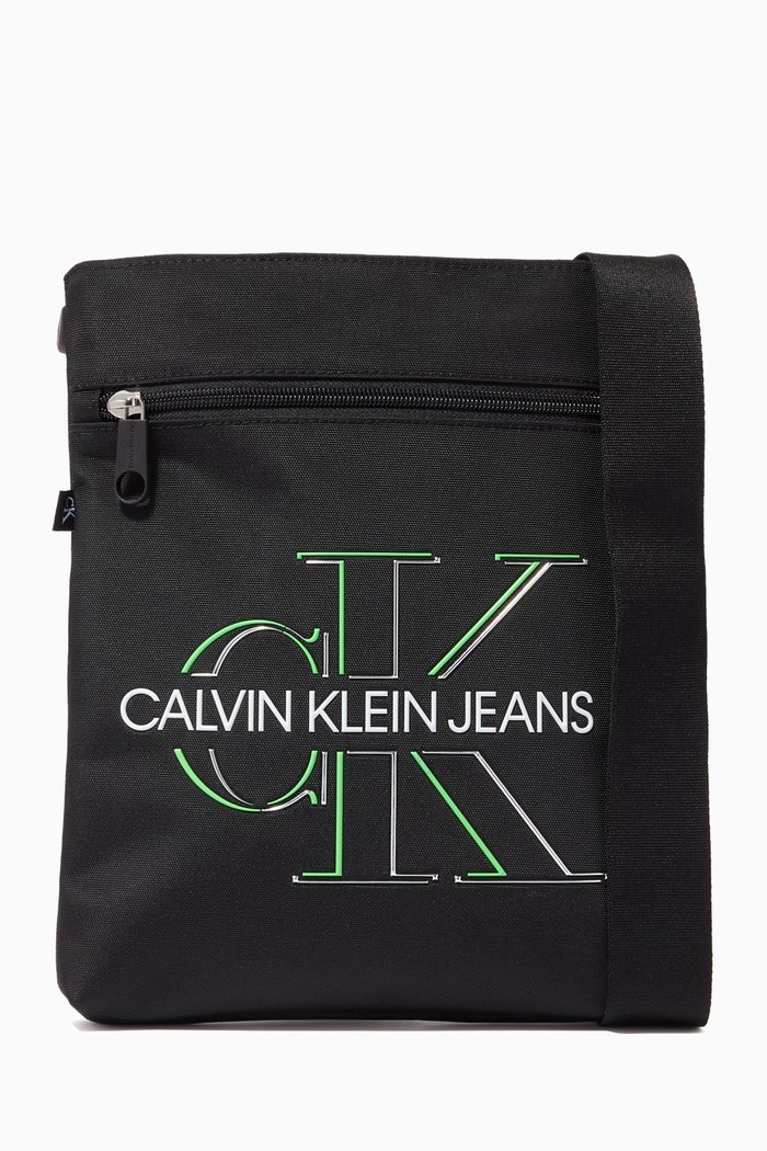 

Sport Essentials Flatpack in Recycled Polyester, Black