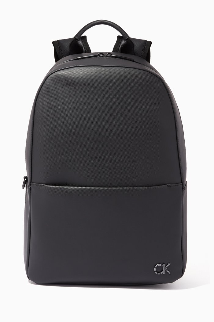 

Clean Round Backpack in Faux Leather, Black