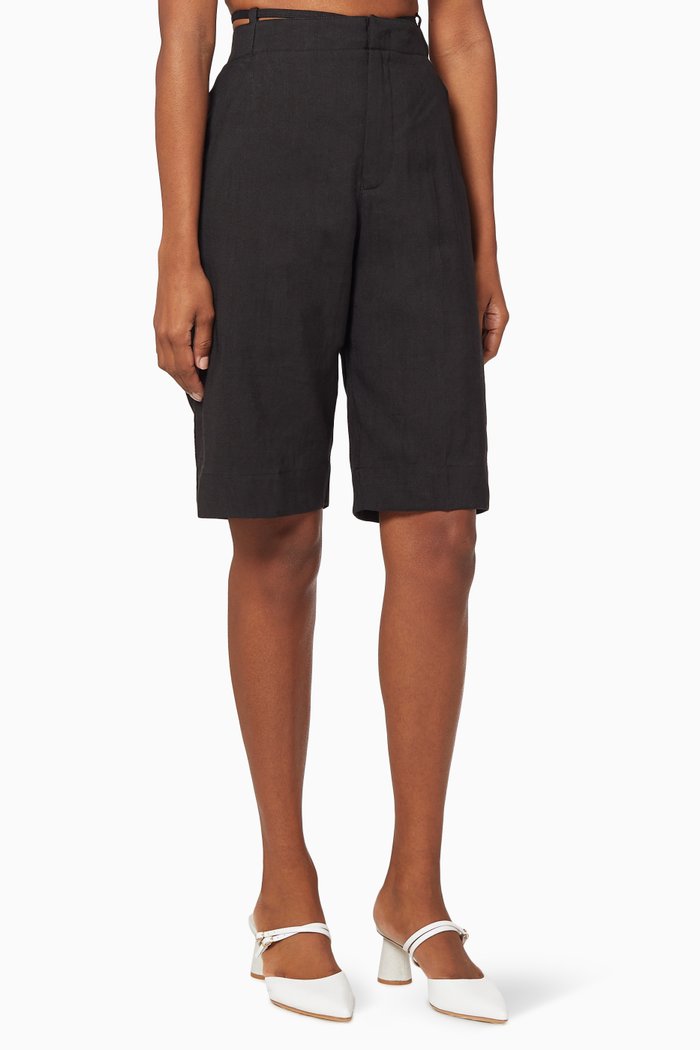 

Le Short Gardian in Hemp-Wool Blend, Black