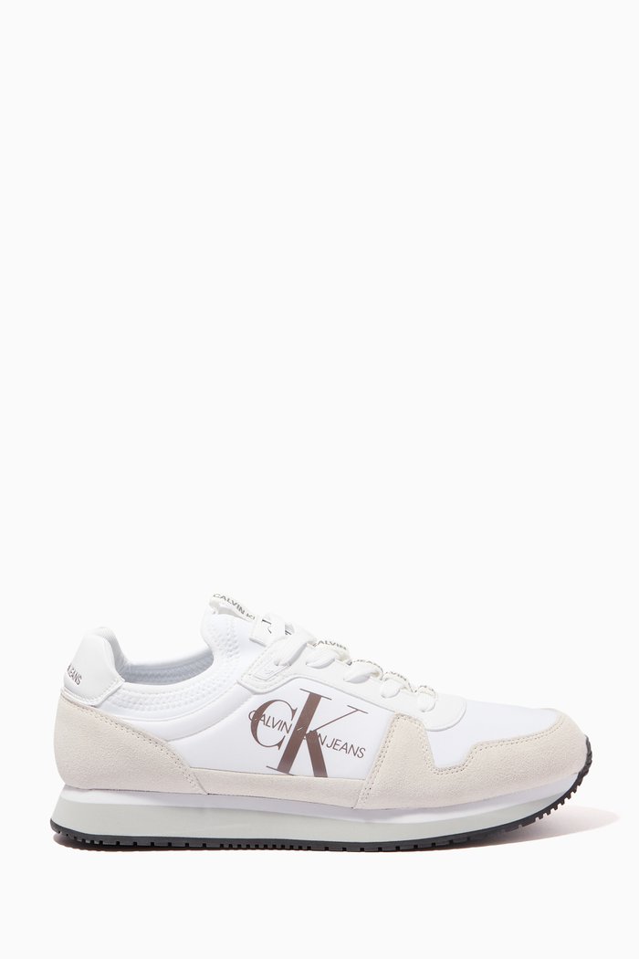 

Runner Sneakers in Suede, White