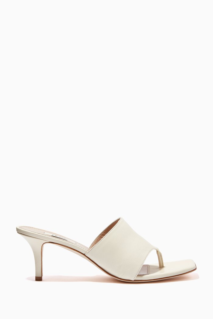 

Samba Thong Mules in Smooth Leather, Neutral