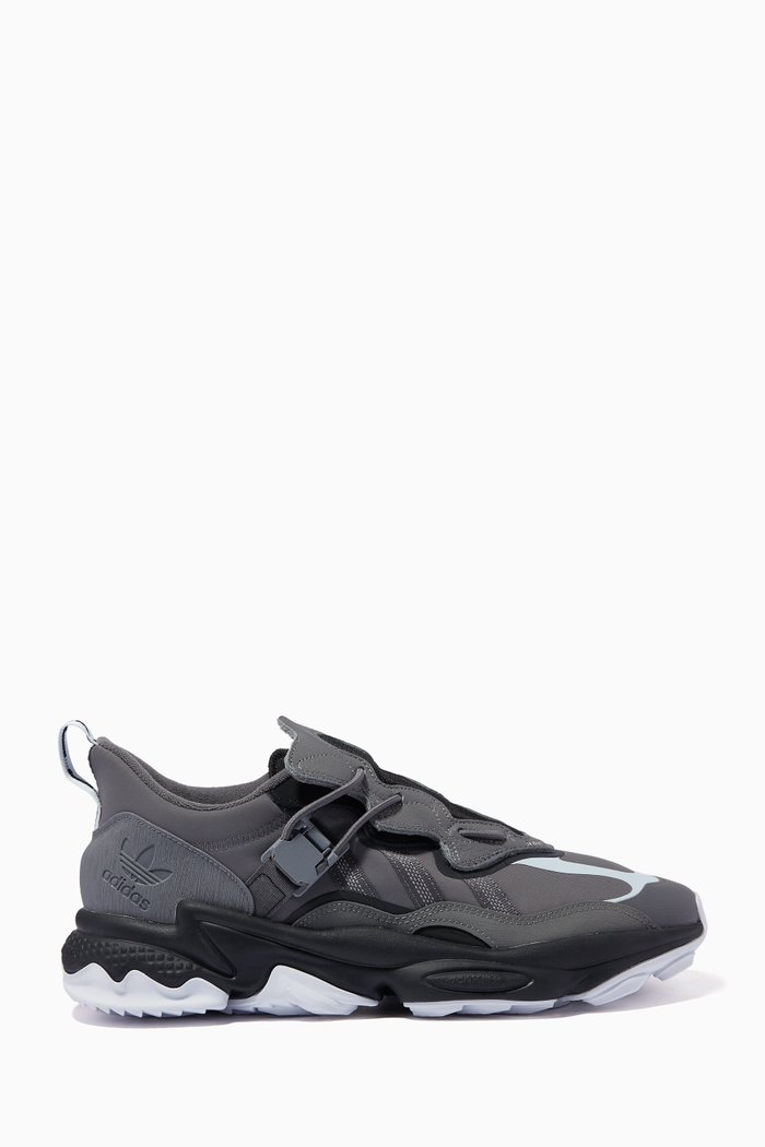 

Ozweego Flipshield Shoes, Black