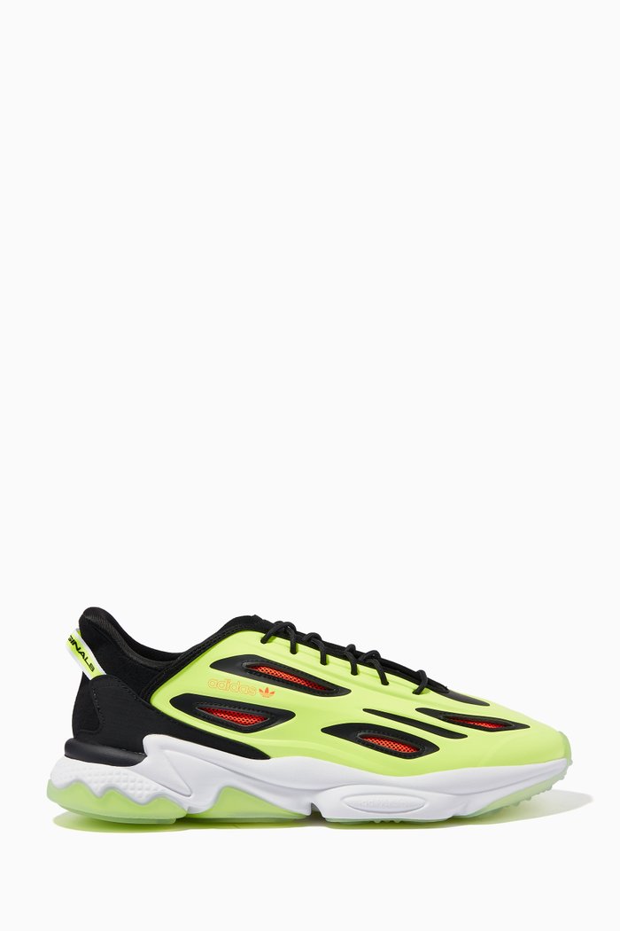 

Ozweego Celox Sneakers, Yellow